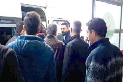 FETÖ soruşturmasında 1 astsubay ve1 üsteğmen tutuklandı