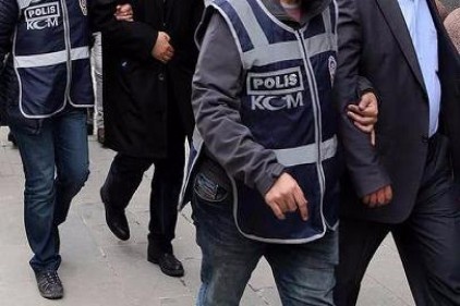 FETÖ soruşturmasında 1 öğretmen ile 3 avukat tutuklandı
