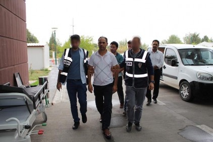 FETÖ&#8217;cü öğretmenlere tutuklama