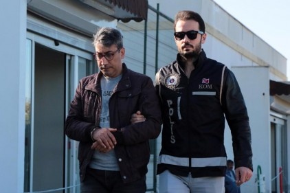 FETÖ&#8217;den gözaltına alınan binbaşı adliyeye sevk edildi 