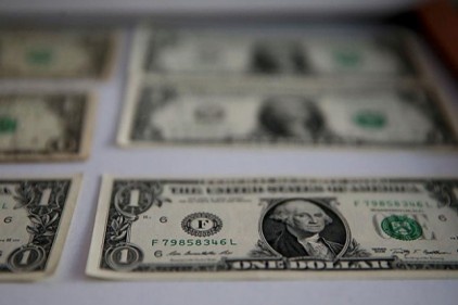 FETÖ&#8217;nün finans kaynağının çantasından 15 bin dolar çıktı