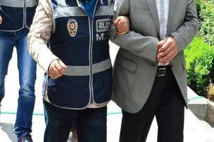 FETÖ&#8217;nün öğretmenleri gözaltında