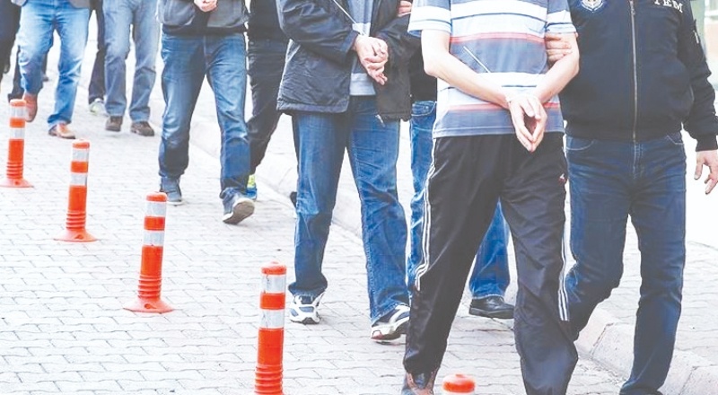 FETÖ'nün TSK yapılanmasına yönelik soruşturmada 532 gözaltı kararı