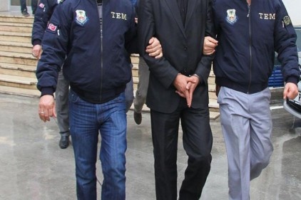 FETÖ/PDY gizli evlerine düzenlenen operasyonda 26 şüpheli yakalandı
