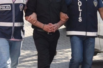 FETÖ/PDY mensubu iki kişi tutuklanarak cezaevine gönderildi