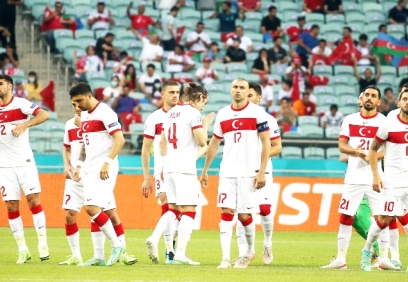 FIFA dünya sıralamasında Türkiye 39. sıraya geriledi