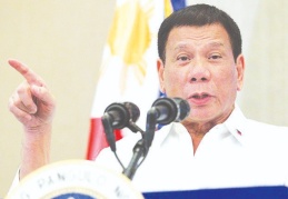 Filipinler Devlet Başkanı, aşı olmayanları hapis cezasıyla tehdit etti
