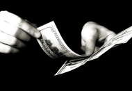 Financial Times: Döviz mevduatlarının zorla TL'ye çevrilmesi gündeme gelebilir