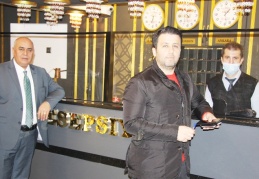 Fırsatçılara göz açtırılmamalı, yumurtayı da mı dolarla alıyoruz