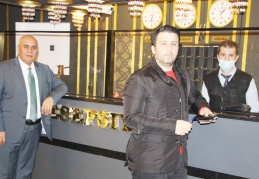 Fırsatçılara göz açtırılmamalı, yumurtayı da mı dolarla alıyoruz