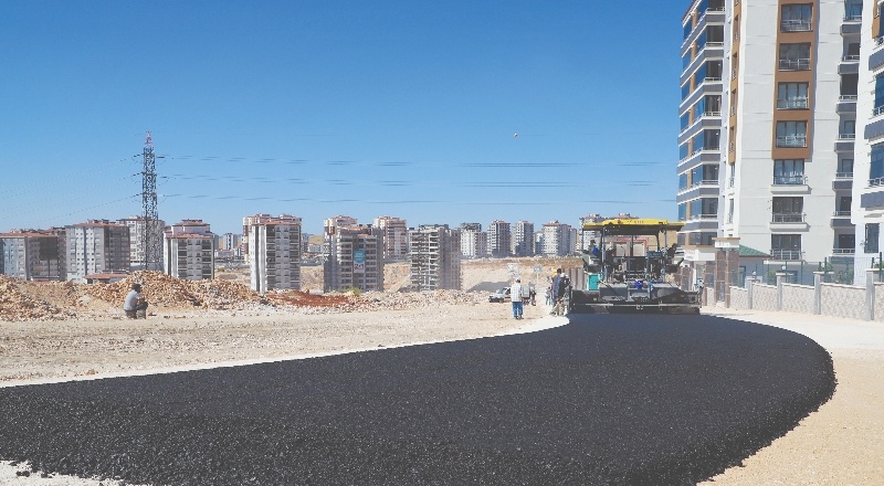 Fıstıklık Mahallesi’nde yeni imara açılan yollar asfaltlanıyor