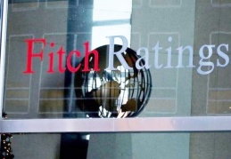 Fitch, küresel ekonomiye ilişkin büyüme tahminlerini düşürdü