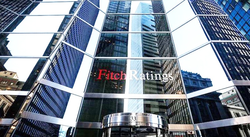 Fitch, Türkiye'nin kredi notu "durağan" olarak revize etti