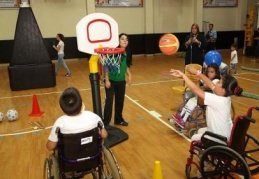 Fiziksel engellilere spor, hizmeti Şehitkamil’e ödül getirdi