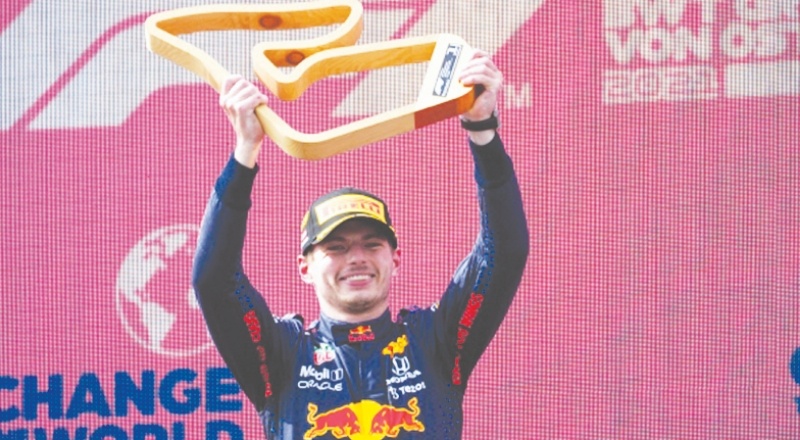 Formula 1 takımı Red Bull'da yüzler gülüyor
