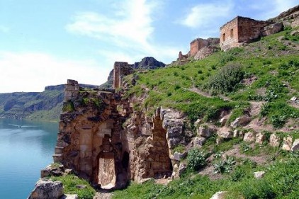Fotoğraflarla Rumkale kitabı çıktı