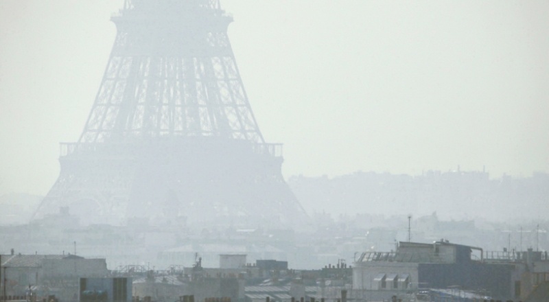 Fransa'da 'hava kirliliğiyle mücadele etmediği için' hükümete rekor ceza