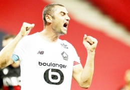 Fransa'dan, futbolculara 'milli yasak'