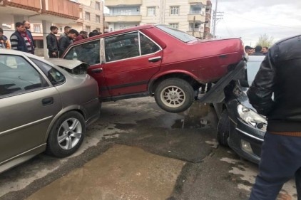 Fren yerine gaza basınca facianın eşiğinden dönüldü 