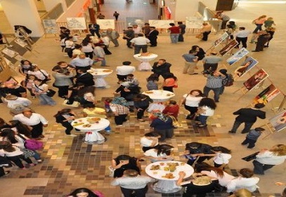 Forumda sergi açtılar