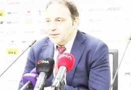 Fuat Çapa: "Son vuruşlarımızı iyi yapmak zorundayız"
