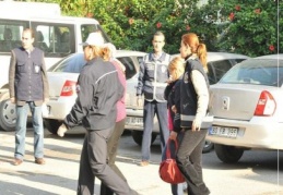 Fuhuş operasyonunda 17 kişi gözaltında