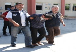Fuhuş operasyonunda gözaltına alınan 10 zanlıdan 7'si tutuklandı