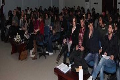 &#039;&#039;Fulbright Bursları&#039;&#039; konulu tanıtım toplantısı düzenlendi 