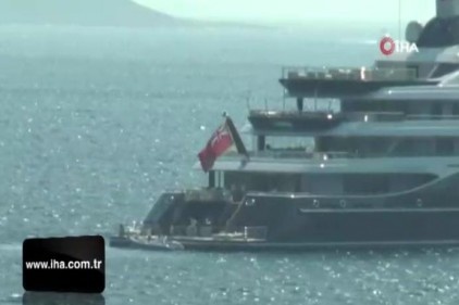 Futbol milyarderi milyon dolarlık yatıyla Bodrum&#039;da