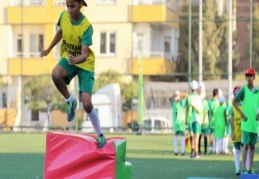 Futbol şenliği düzenlendi