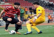 Futbolcular izin kullandı