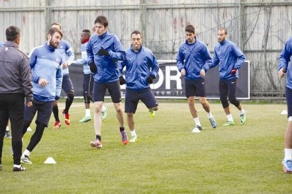 Futbolcular Sergen&#8217;le moral buldu