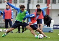 Futbolculara göz açtırmıyor
