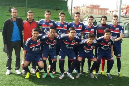 Futbolda il şampiyonu oldular