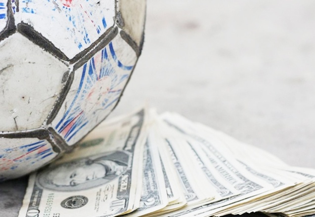 Futbolda son 10 yılda transfere 48,5 milyar dolar harcandı!