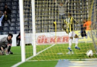 Futbolsever 2,5 gol izledi