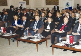 GAGİAD, 13 dalda 14 kişi ve kurum temsilcisine ödül verdi