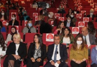 “Kadınların erkeklerden daha önemli özellikleri var”