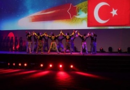 Gala coşkusu yaşandı