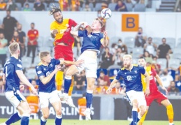 Galatasaray, Avrupa Ligi elemesinde St. Johnstone'u geçemedi