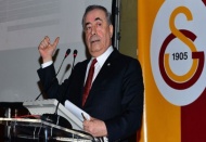 Galatasaray Başkanı Mustafa Cengiz, Ağustos ayı itibariyle futbolcularına borcu olmadıklarını söyledi.