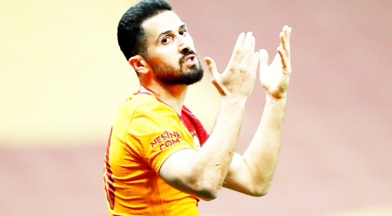 Galatasaray, Emre Akbaba'nın sözleşmesini uzattı