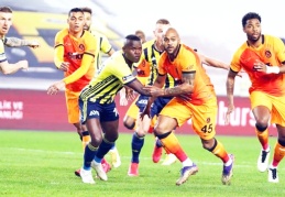 Galatasaray'dan Fenerbahçe'ye derbi davası