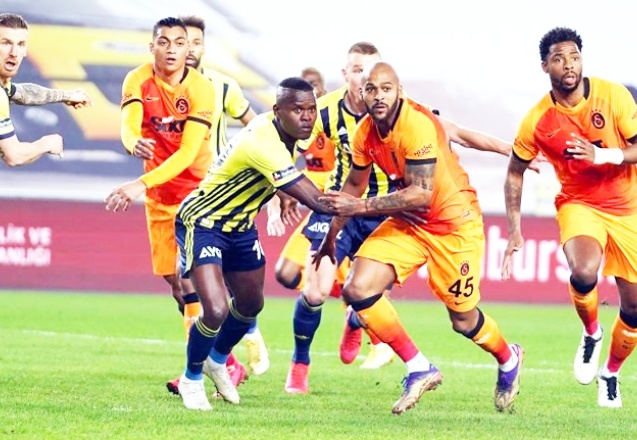 Galatasaray'dan Fenerbahçe'ye derbi davası