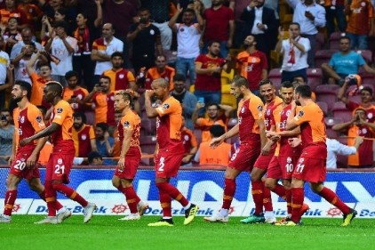Galatasaray&#039;ın Devler Ligi&#039;ndeki rakipleri belli oluyor