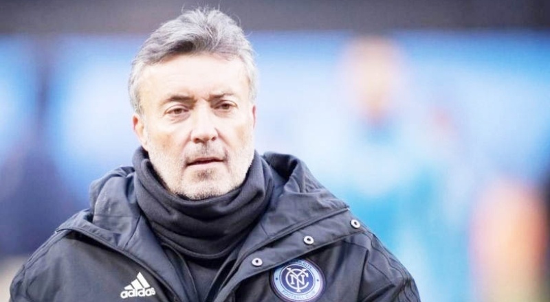Galatasaray'la anlaşan Domenec Torrent İstanbul'a geldi