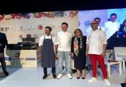 GastroAntep Fest’te Cüneyt Asan rüzgarı esti!
