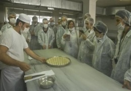 "Gastronomi uzmanı" turist rehberleri geliyor