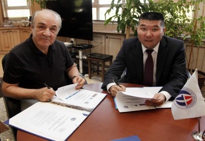 GAÜN de kardeş oldu