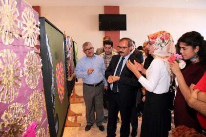 GAÜN Güzel Sanatlar Fakültesi öğrencilerinden anlamlı sergi